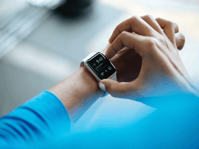 12 Amazing Smartwatch Features 1 12 Amazing Smartwatch Features 1